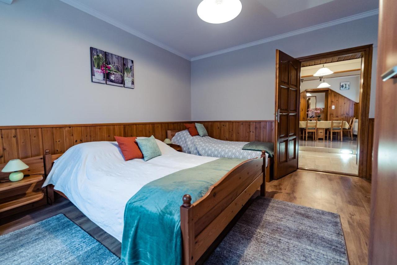 גיולה Estike Apartman מראה חיצוני תמונה